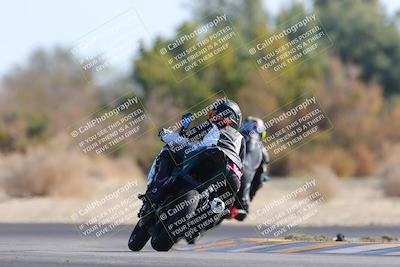 media/Dec-18-2022-SoCal Trackdays (Sun) [[8099a50955]]/Turn 7 Backside (1125am)/